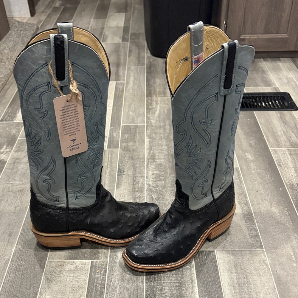 Women’s macie bean boots